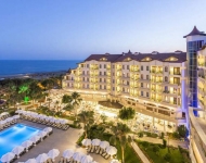 bella resort hotel