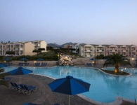 mare blue beach 06
